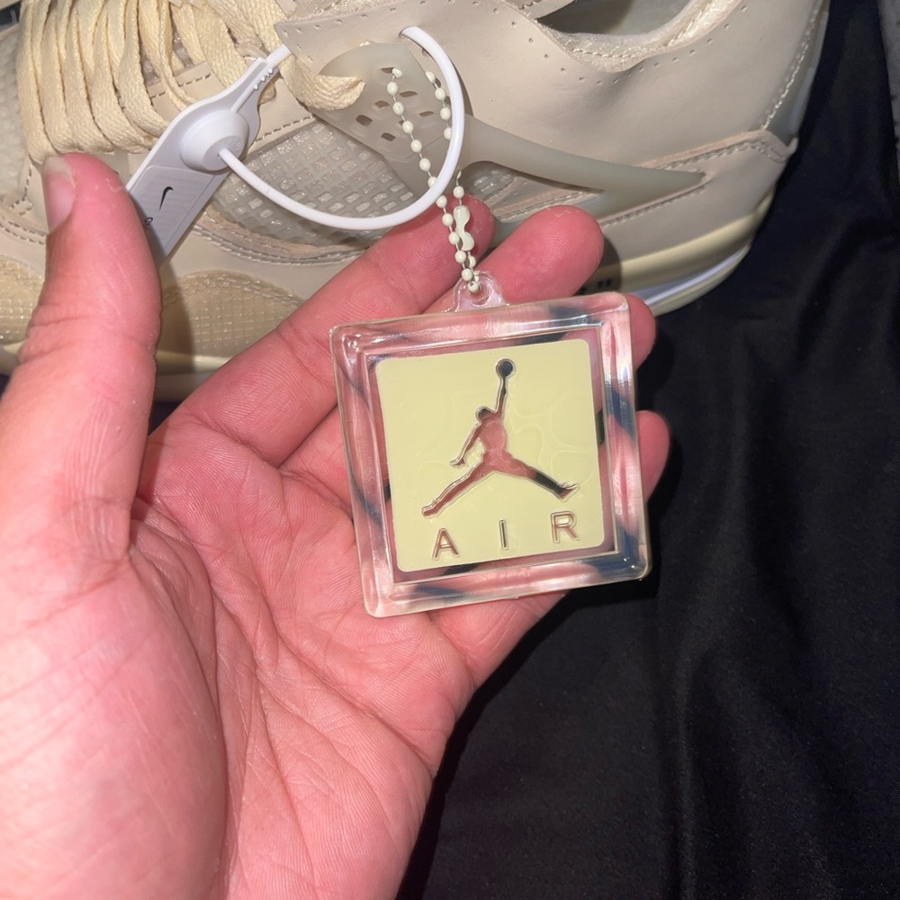 Jordan 4 Off White “Sail” SIZE 10 DEADSTOCK NEVER WORN STOCK X VERIFIED - Picture 6 of 8
